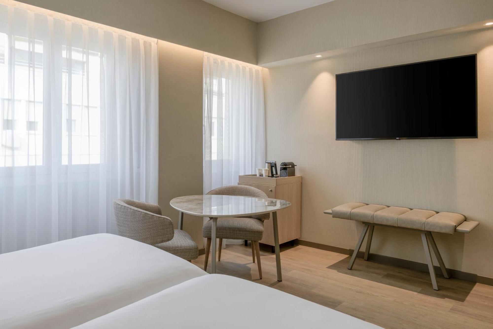 Ac Hotel Carlton Madrid By Marriott Экстерьер фото
