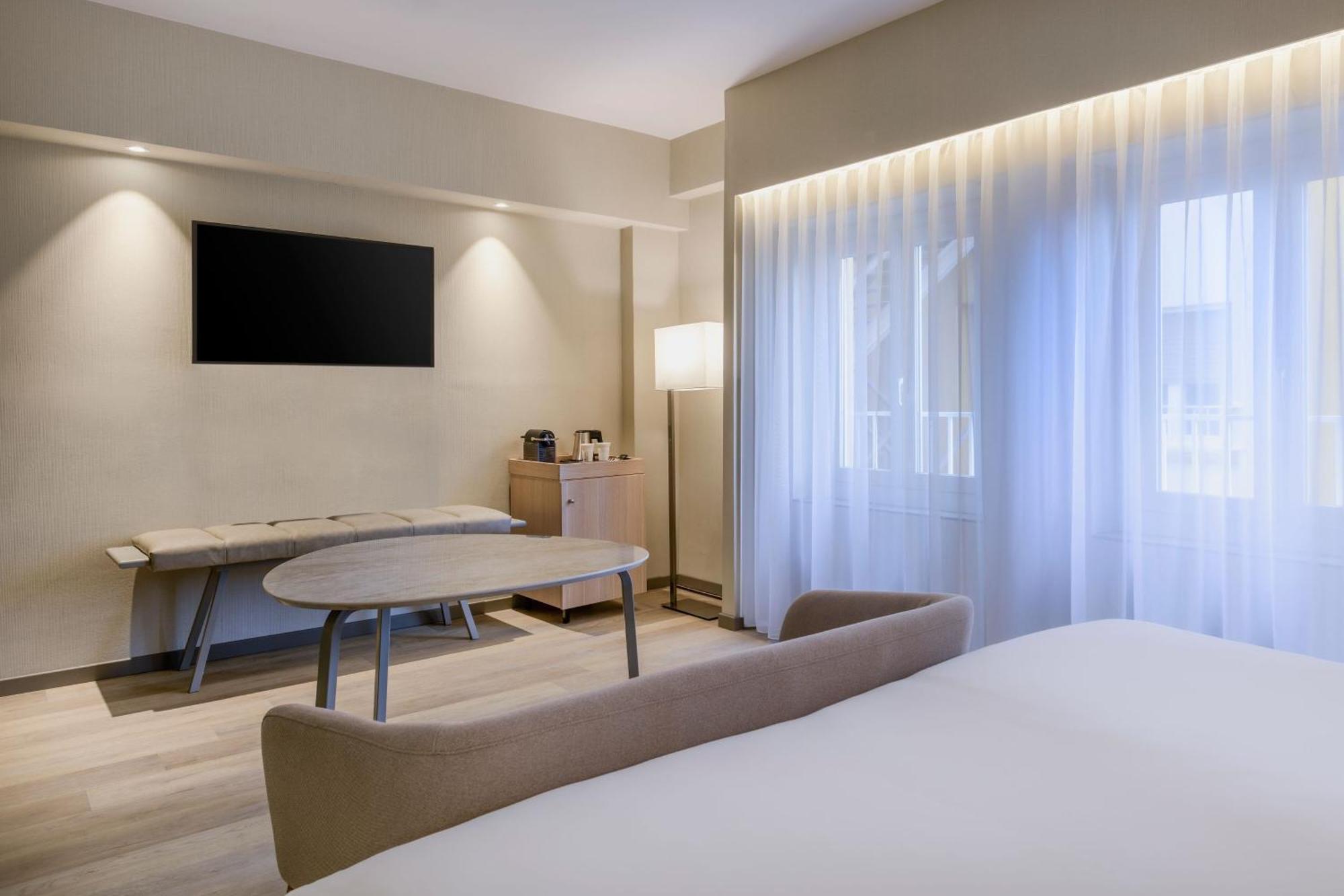 Ac Hotel Carlton Madrid By Marriott Экстерьер фото