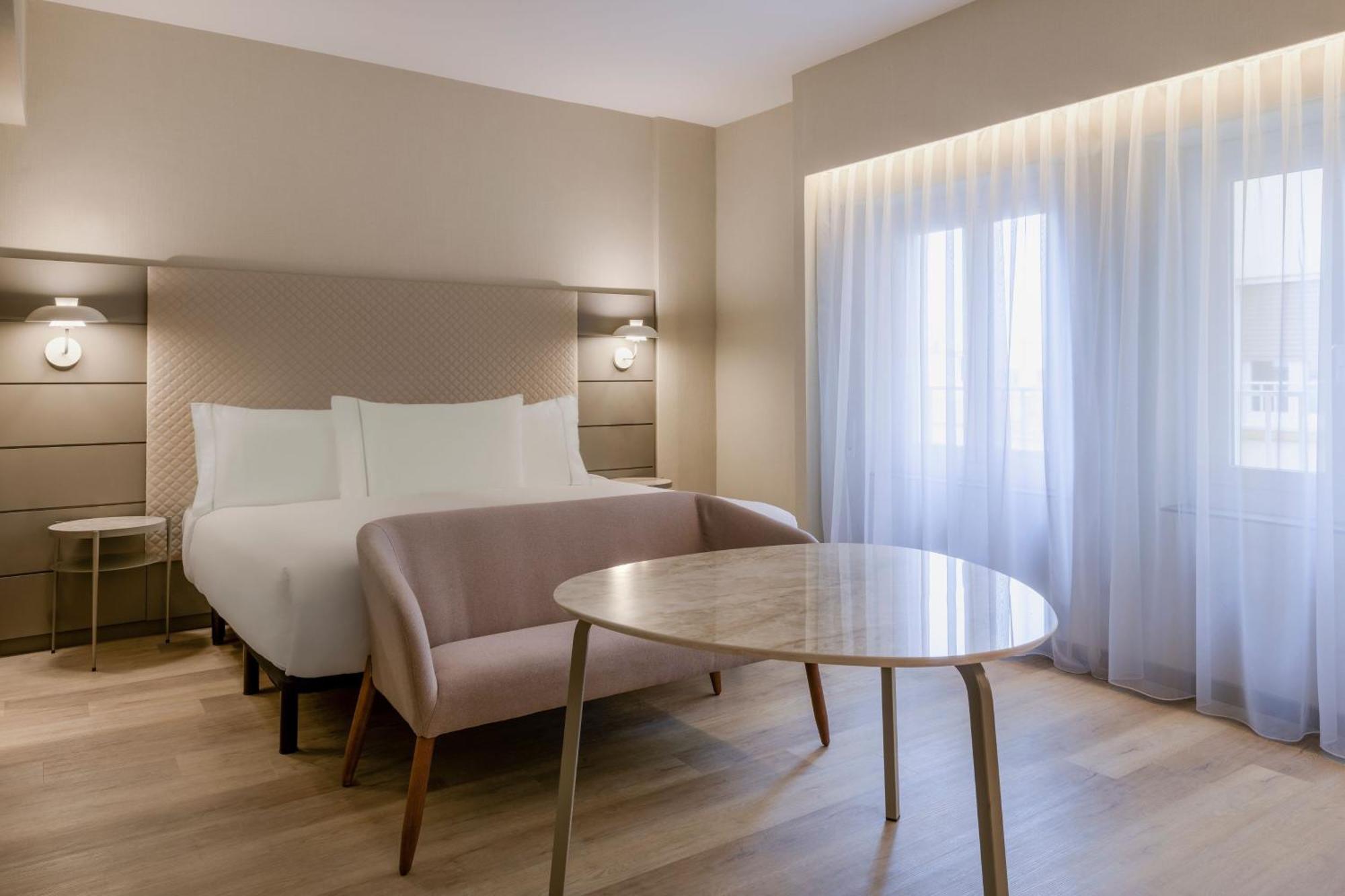 Ac Hotel Carlton Madrid By Marriott Экстерьер фото