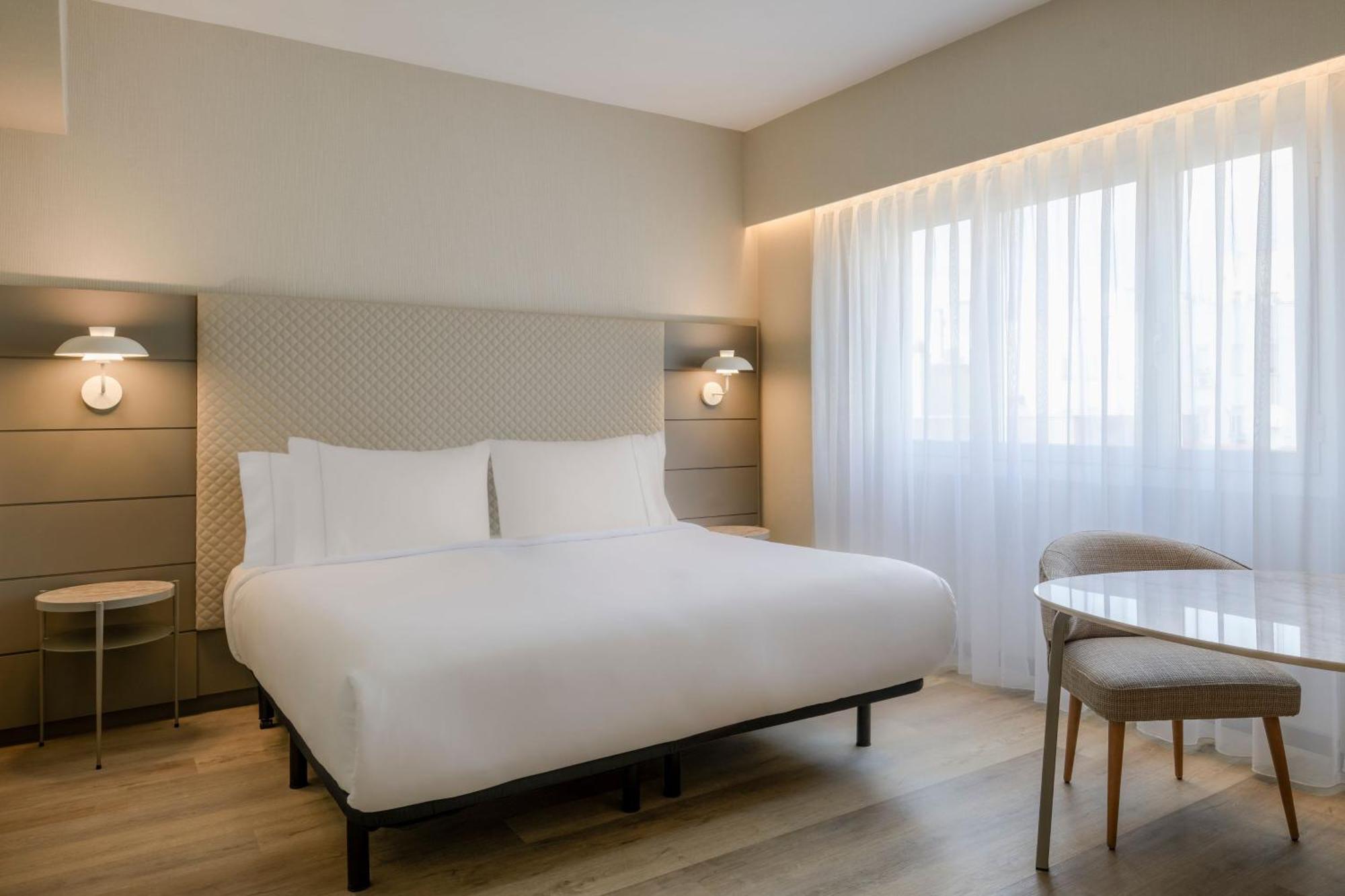 Ac Hotel Carlton Madrid By Marriott Экстерьер фото